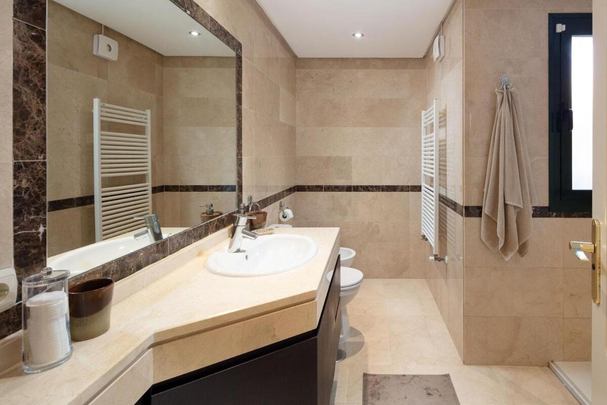 Stunning 2 Bed El Palmeral Near The Rdr483 * Marbella