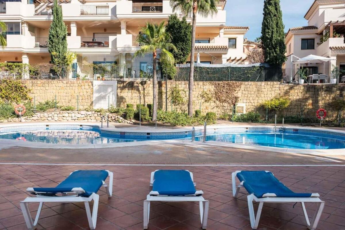 Apartment Stunning 2 Bed El Palmeral Near The Rdr483 Marbella